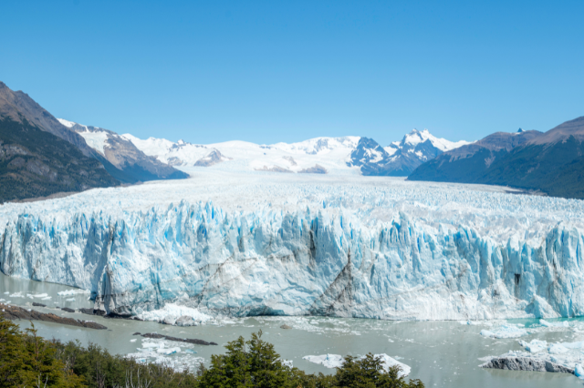 Nouvelle loi argentine sur les glaciers : un risque environnemental ?